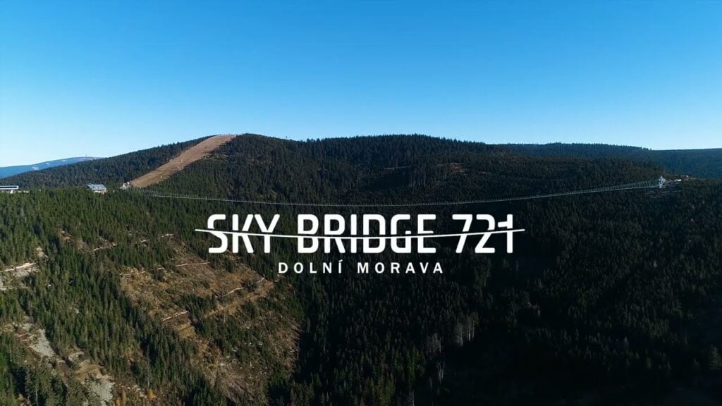 Sky Bridge Morawy wycieczka szkolna