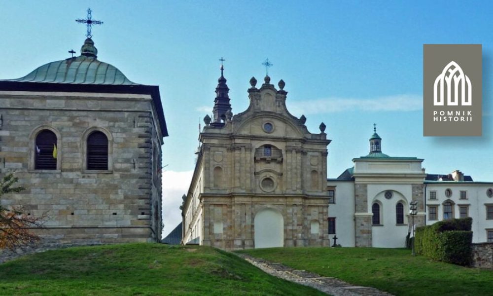 Święty Krzyż wycieczka szkolna