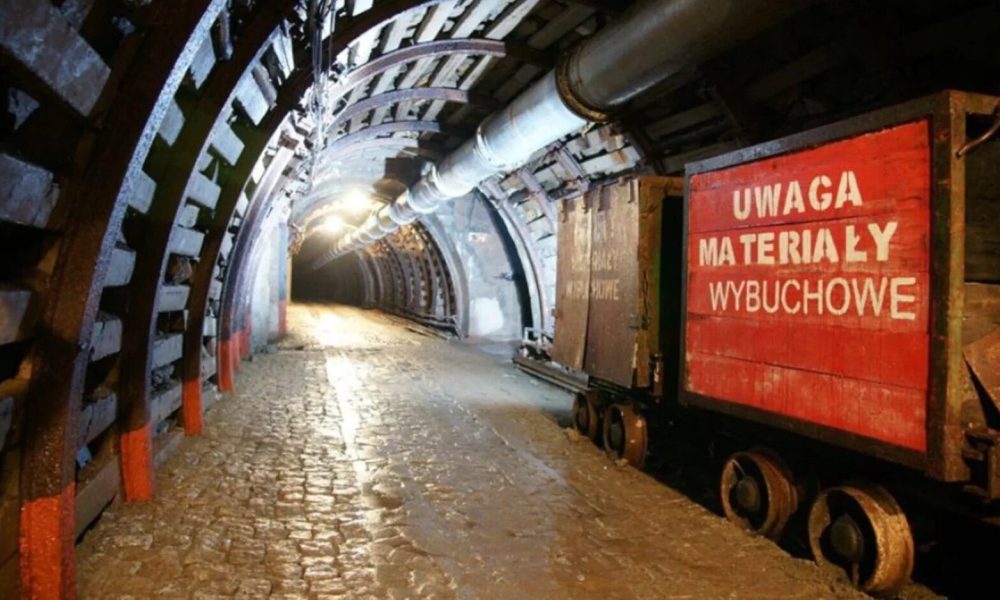 Sztolnia Kowary wycieczka szkolna